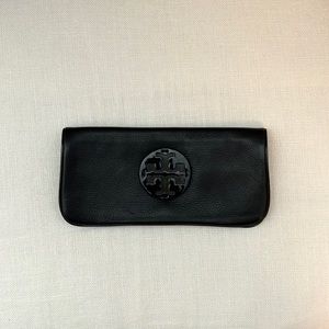 Black Tory Burch Clutch